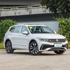 Салон Tiguan L в движении